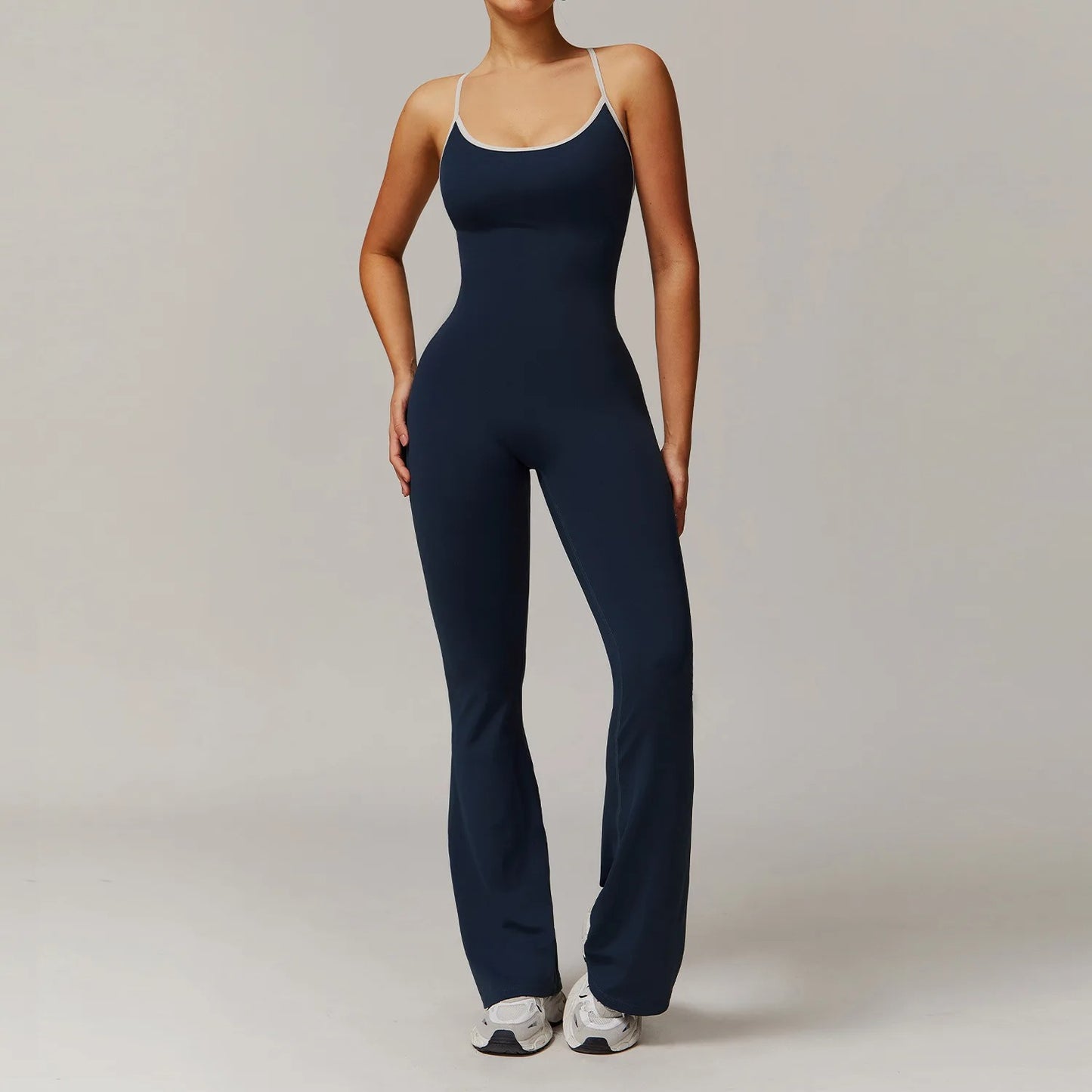 V-Back One-Piece Workout Jumpsuit for Women – Sleeveless Backless Sportswear with Contour Fit Design