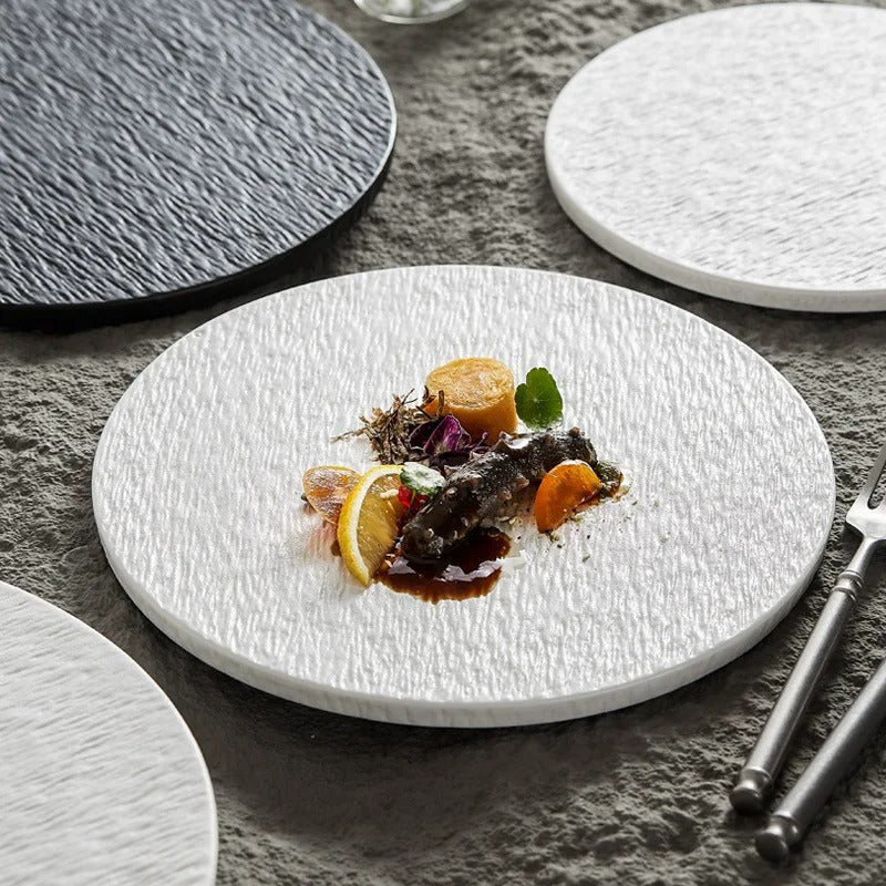 Frosted Black and White Round Flat Plate – Western-Style Electroplated Ceramic Dinnerware for Steak, Cake, and Fine Dining