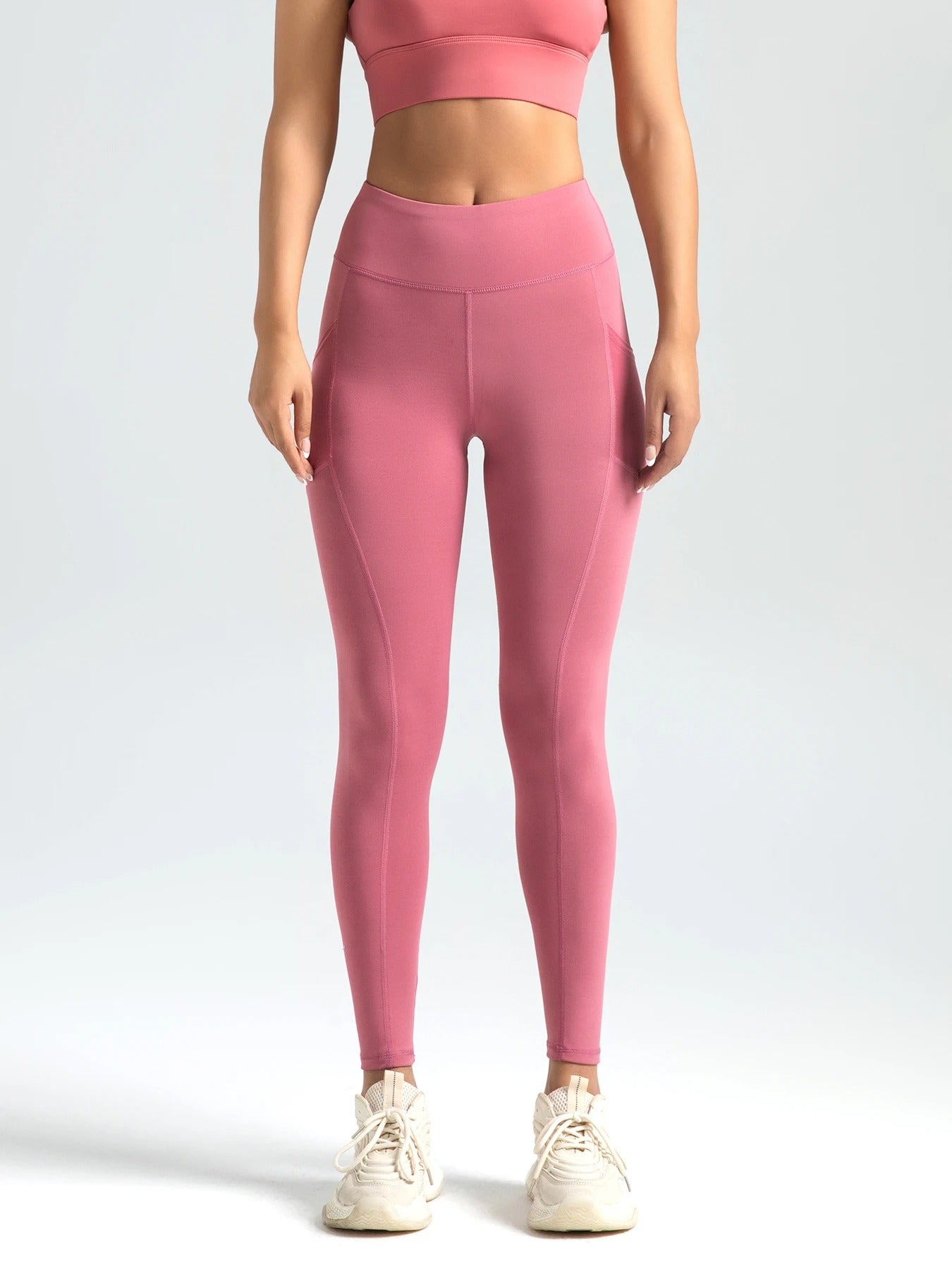 Luxe High-Waist Fitness Leggings – Formfitting Full-Length Yoga Pants with Side Pockets