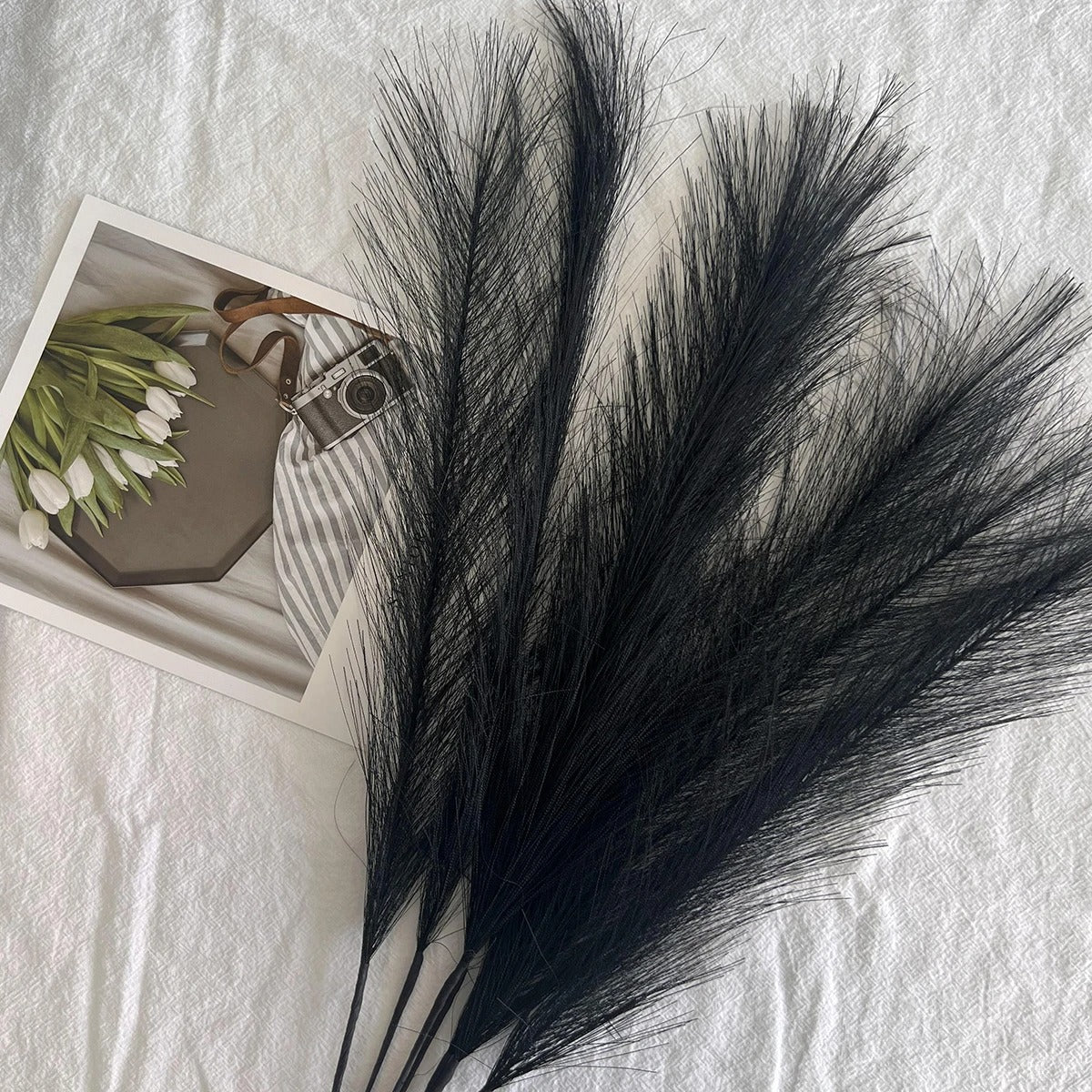 Fluffy Pampas Grass 7 pcs – Boho Artificial Flower Set for Home, Wedding & Party Décor