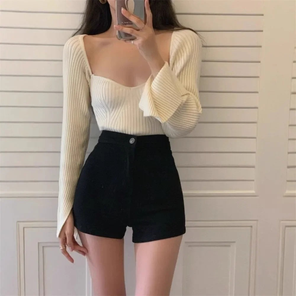 Noir CurveLift High-Waisted Denim Shorts – Stretchy, Sexy & Butt-Lifting Hot Girl Fit