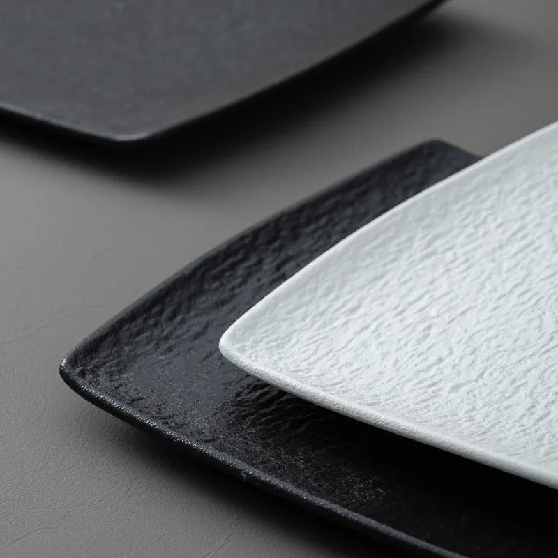 High Quality Matte Ceramic Dinner Plates – 9-Inch Square Retro Dishes in Black & White