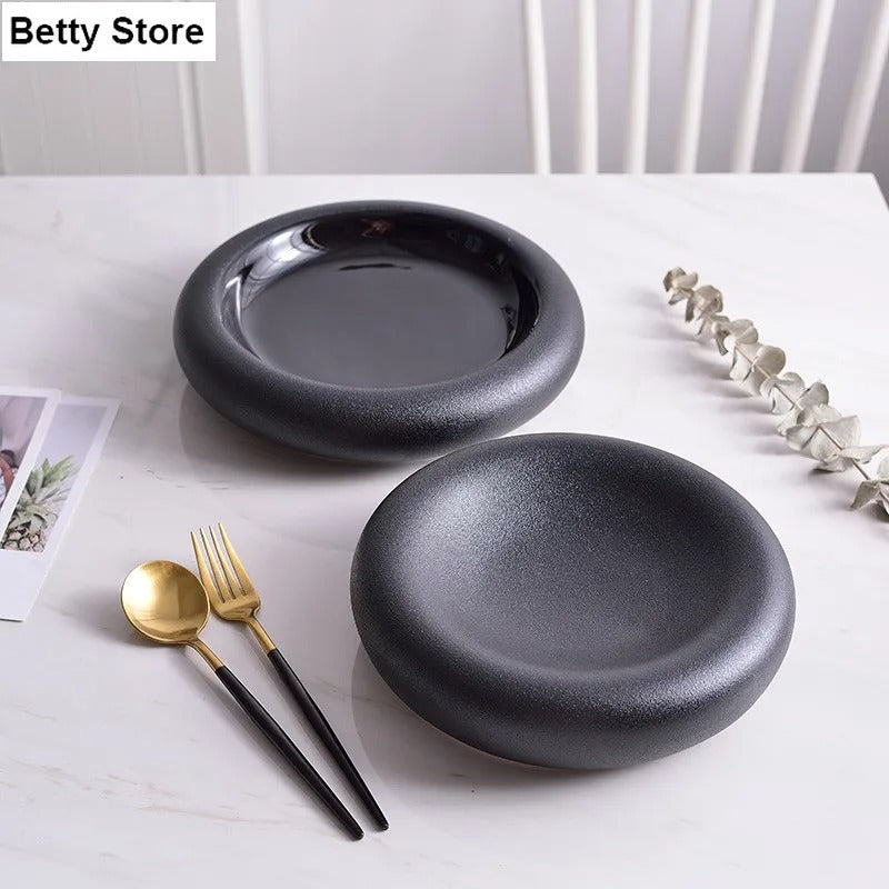 Japanese Style Matte Black Ceramic Dinner Plate – 9-Inch Deep Round Dish for Pasta, Dessert & More
