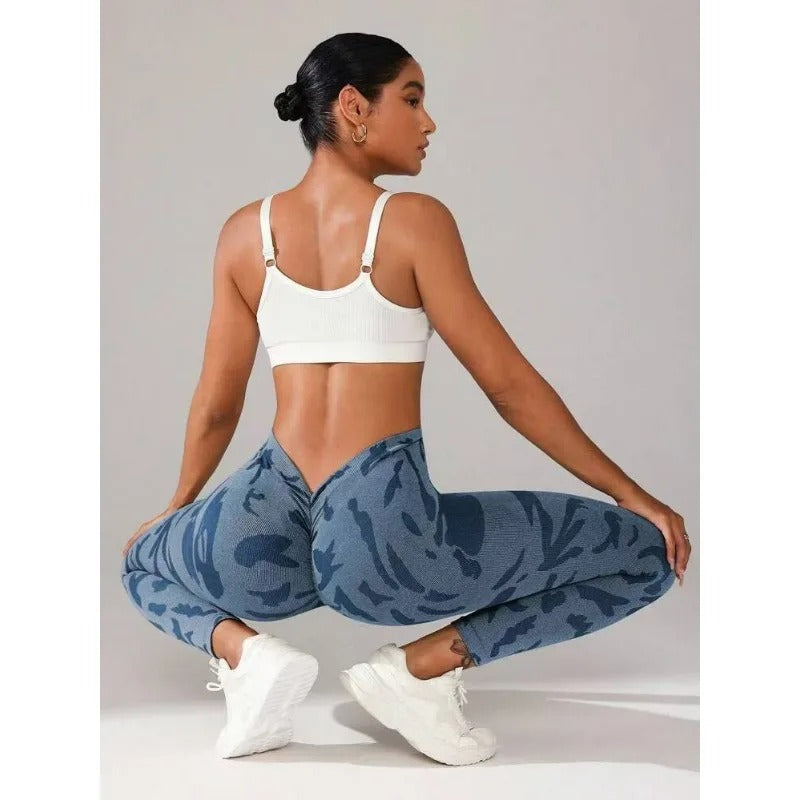 SculptFit Seamless V-Waist Camo Leggings – Elevated Contour Activewear for Women