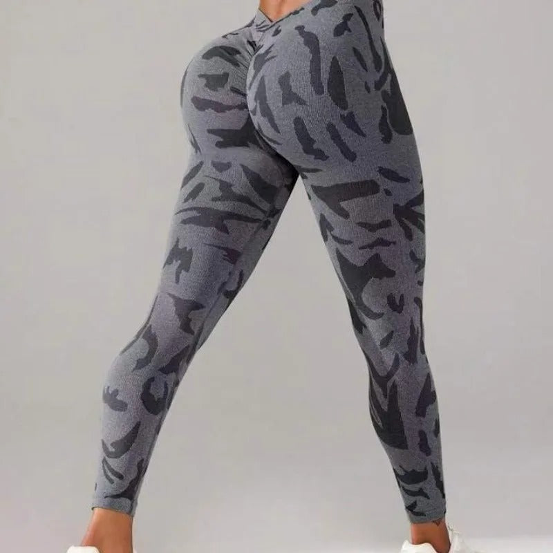 SculptFit Seamless V-Waist Camo Leggings – Elevated Contour Activewear for Women