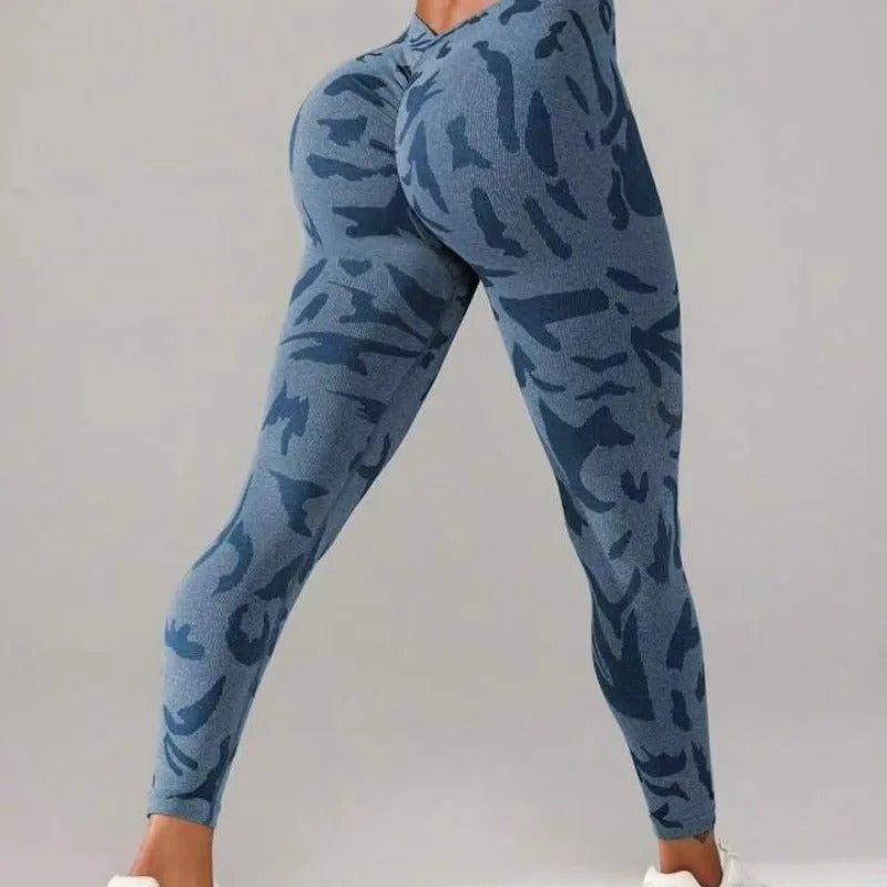 SculptFit Seamless V-Waist Camo Leggings – Elevated Contour Activewear for Women