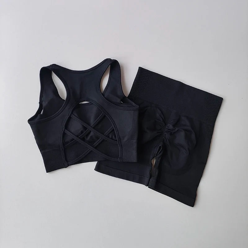 Seamless Luxe Yoga Set – Sculpted Sports Bra & High-Waist Shorts for Elite Performance & Style