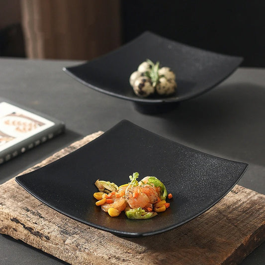 Matte Black Square Dinner Plate – 7.5-Inch Retro Ceramic Dish for Grilled Meats and Elegant Home Dining